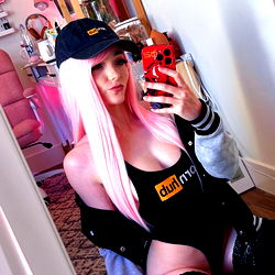 Pragtige OnlyFans Model in Kalifornië - Lana Bee