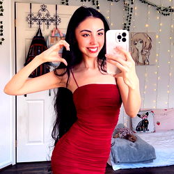 Pragtige Redige Model - Unieke Staple Outfits