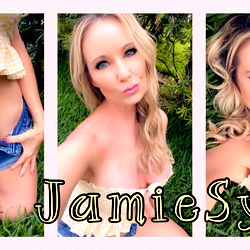 Jamie Synn 🥵Hot Cougar🥵 photo