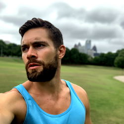 Stresvolle Skouspel: 'Griffin' in 'n Rooibosveld