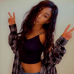 April Rae 💕 photo