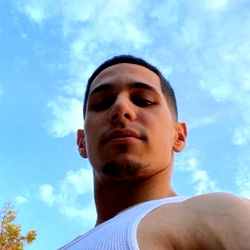 Gesellige Selfoon Opname van 'n Model