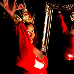 Pragtige Model in London - 'n Unieke Visuele Ervaring