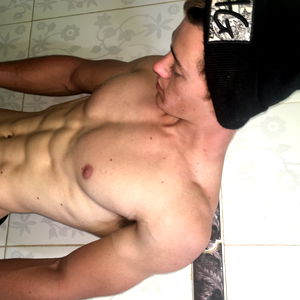 Brian (Top 1%) 🤩 photo