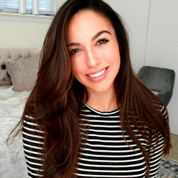 Pragtige Vrouelike Model - Arianna_Marie