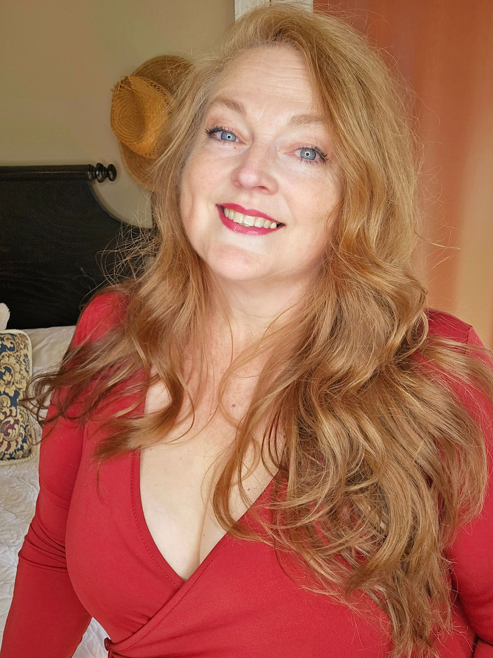 🟢Cock Whispering Hotwife JJ BBW Big Tits photo