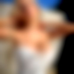 Loreanofficial photo