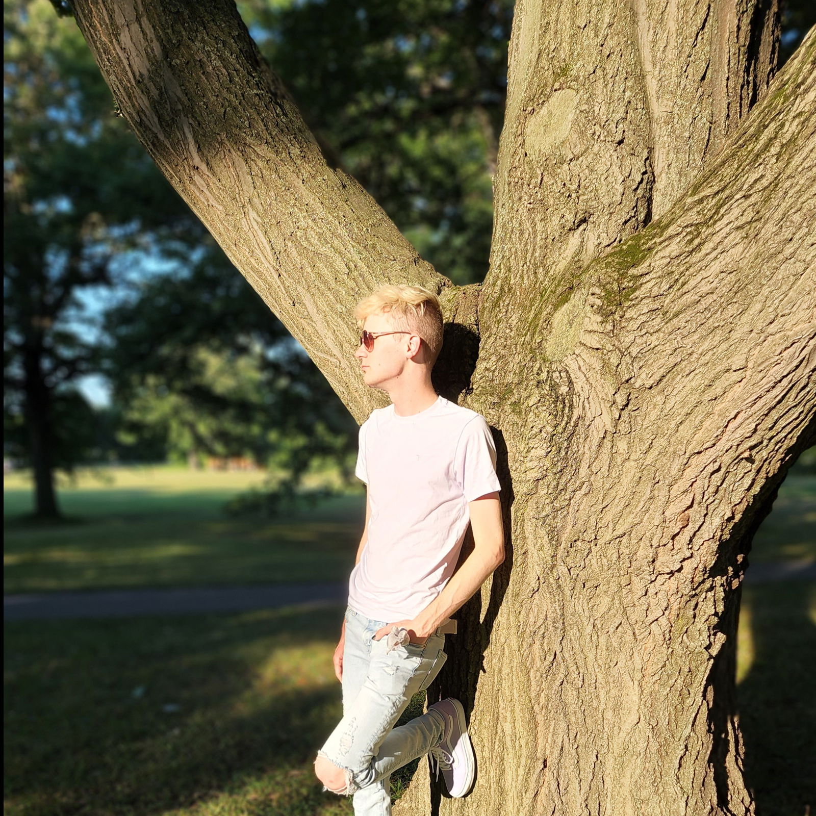 Ryan Snow❄️ photo