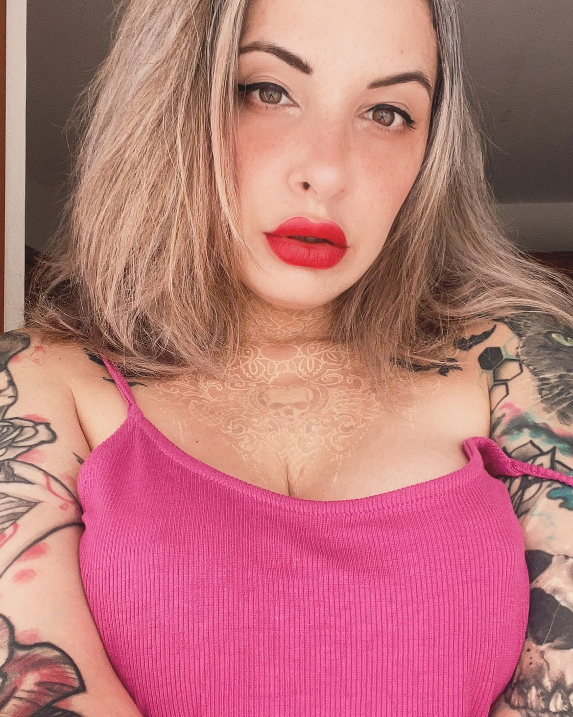 Vanp 🖤 split tongue &amp; 4N4L queen 👸 photo