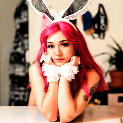 Pragtige Bunny Model - Unieke Skouspel