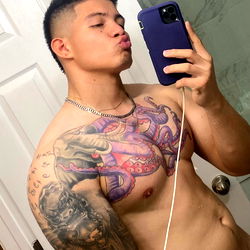 Sensuele Model in Texas: Jesus Cruz Tovare | OnlyFans Model