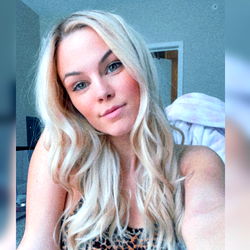 Sensuele Model in Aksie – Verhoog Jou Fantasie!