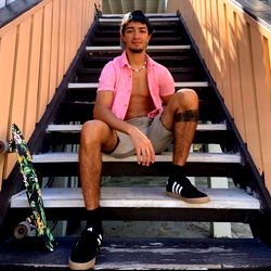 Enorme Skouspelagtige Model in Nieuw-Jersies Streek