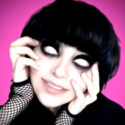 Pragtige Model - Die Spyders