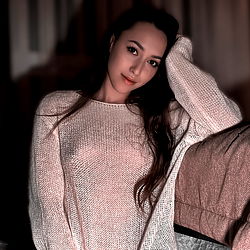 Pragtige OnlyFans Model in Wit – Unieke Beeldmateriaal