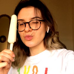 Pragtige Vroulike Model vir OnlyFans - Glizzy Gladiator 3000