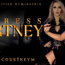 Miss Courtney 21+ photo