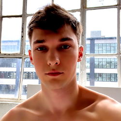 Pragtige Jong Man - Model Art Bezrukavenko