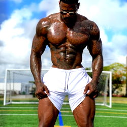 Waensame Manlik Skouspelagtige Model in Miami