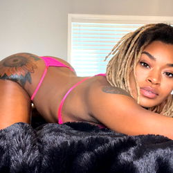 I 🩷 2  SQUIIRRTTT photo