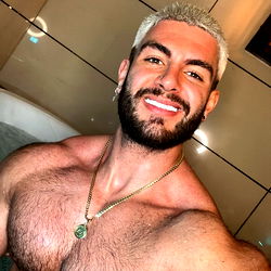 Stunning Male Model ReeceHunk in a Relaxing Setting