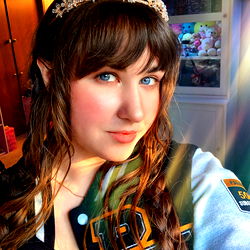 Prinses Leia Lovelyn: 'n Onvergeëdigde OnlyFans Model