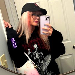 Skeletmodel se Strikinge Aanraking - OnlyFans