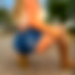 Holly Peach ๐ photo