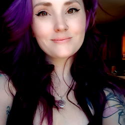 Pragtige OnlyFans Model - 'Die Meisiesie van die Streek'