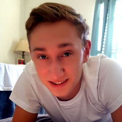 Boeskooiende Jongman Model - Kalifornië