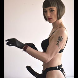 Verleierspele: Lady Klementyna in die donker