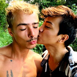 Pragtige Manlike Model - Alex in Old Toronto