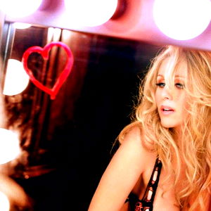 JuliaAnn ๐ซฆ photo