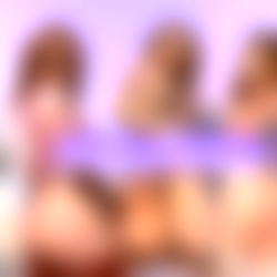 Liv ๐ฆ 4'11 Glory Hole โค๏ธ photo