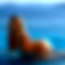 Chloe โฅ๏ธ photo