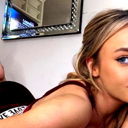 Scarlett👸🏼 photo