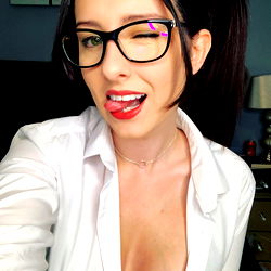 Pragtige Vrouelike Model - Unieke Geskenk