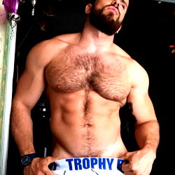 Pragtige Manlik Model uit Spanje - Ontdek die Unieke Frolicksheid