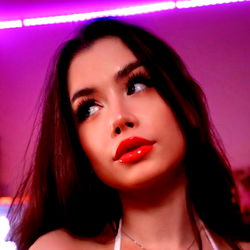 Pragtige Vrouelike Model - Uitstekende Prestasie