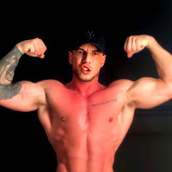 Baie aantreklik model in 'n perfekte gespan