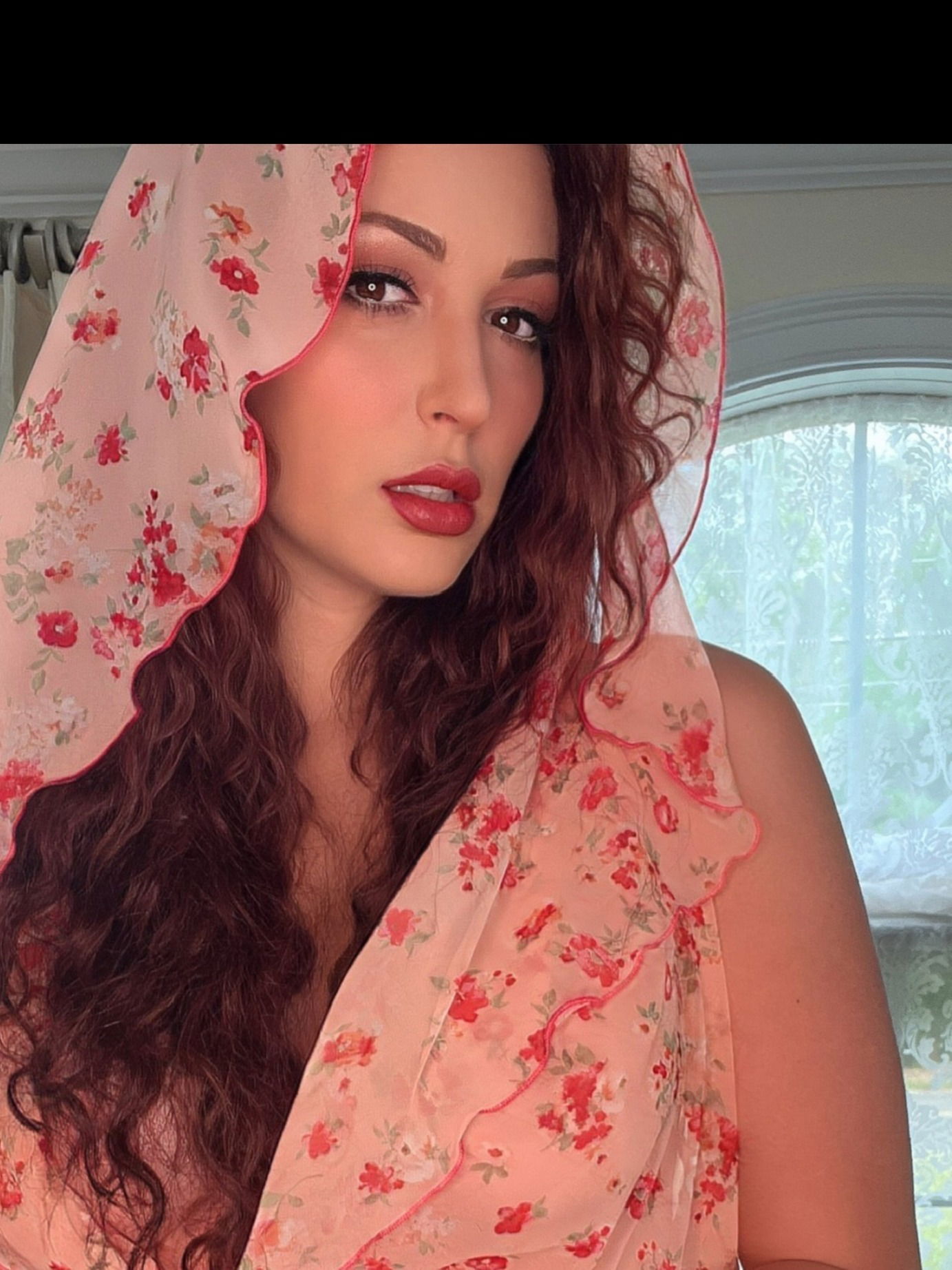 Carlotta Champagne photo