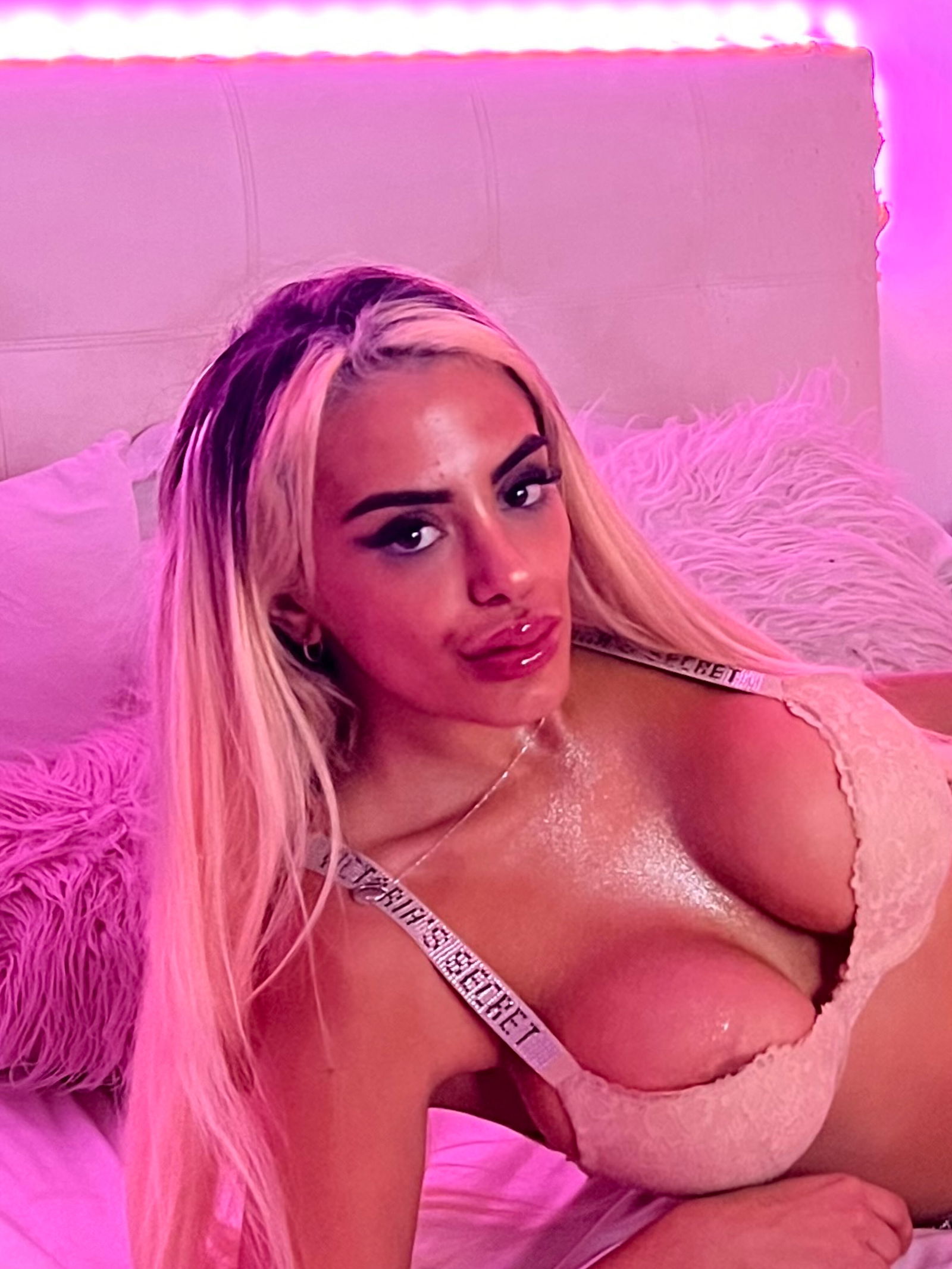 ANTO PANE 💋🇦🇷 photo