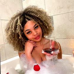 Nikki ❤️‍🔥 photo