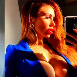 Kaitlyn 😈💦 photo