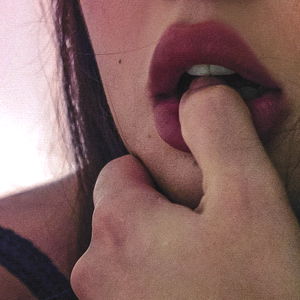 Louisa Khovanski photo