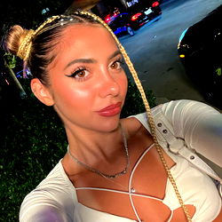 Pragtige Vroue Model in Streek, Stad