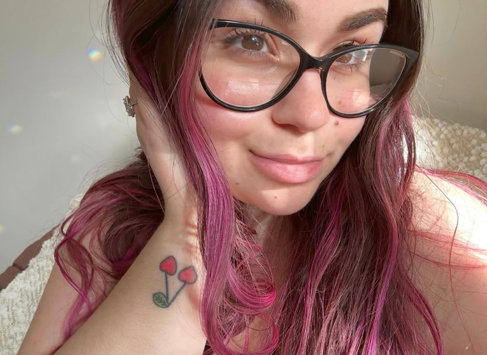 Cherryxoviolet-free photo