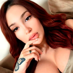 Pragtige Model Vanessa Adamopoulou uit Athene, Griekeland