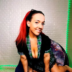 Jess ❤︎ 4'7 Straight Outta Heaven photo