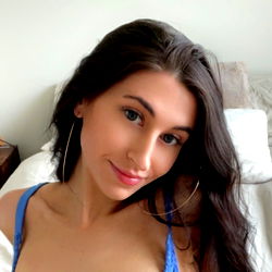 Pragtige Vrouelike Model - Maddie Belle 💘💦